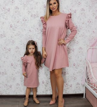 Šaty /  Dievčenské šaty s dlhým rukávom Chloe - púdrovo ružové 
